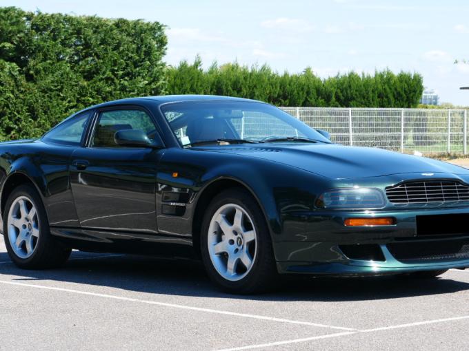 Aston Martin Vantage V550 de 1999
