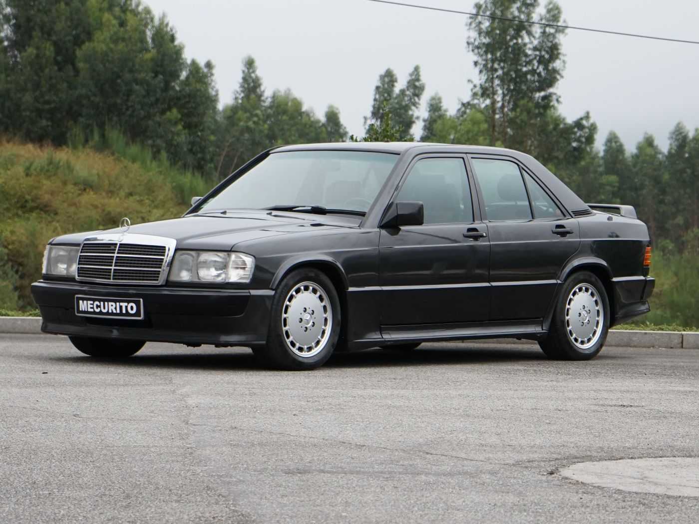 Mercedes-Benz 190 E