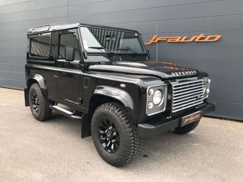 LandRover Defender