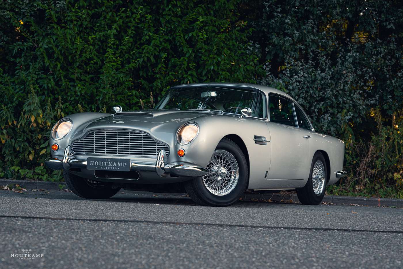 Aston Martin DB