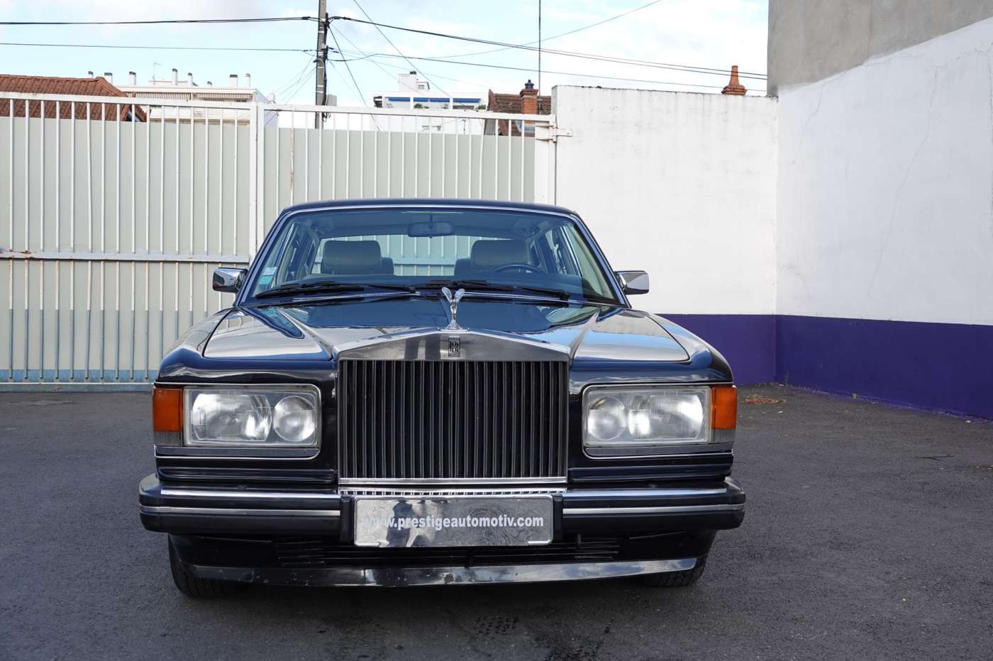 Rolls-Royce Silver Spur