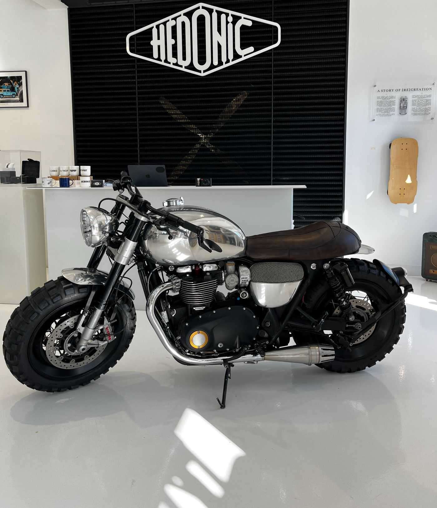 Moto Hedonic