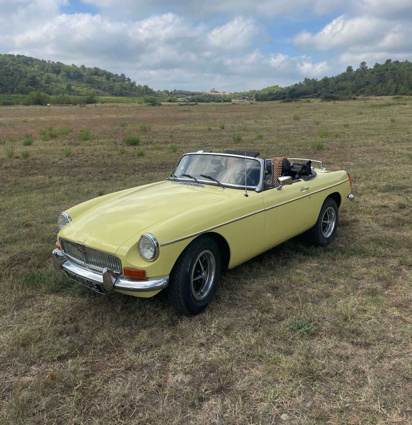 MG B