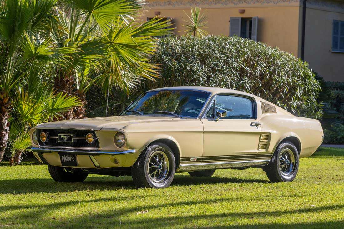 Ford Mustang