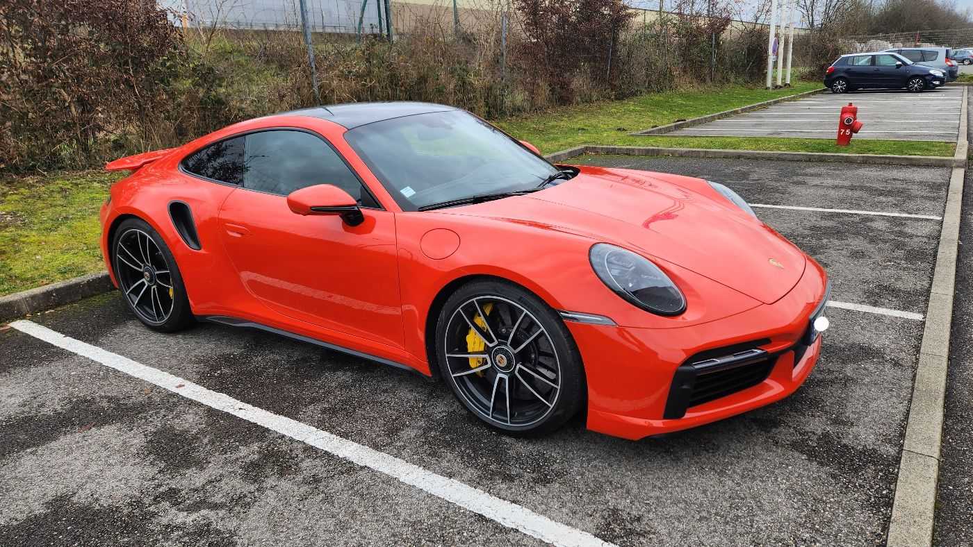 Porsche 992