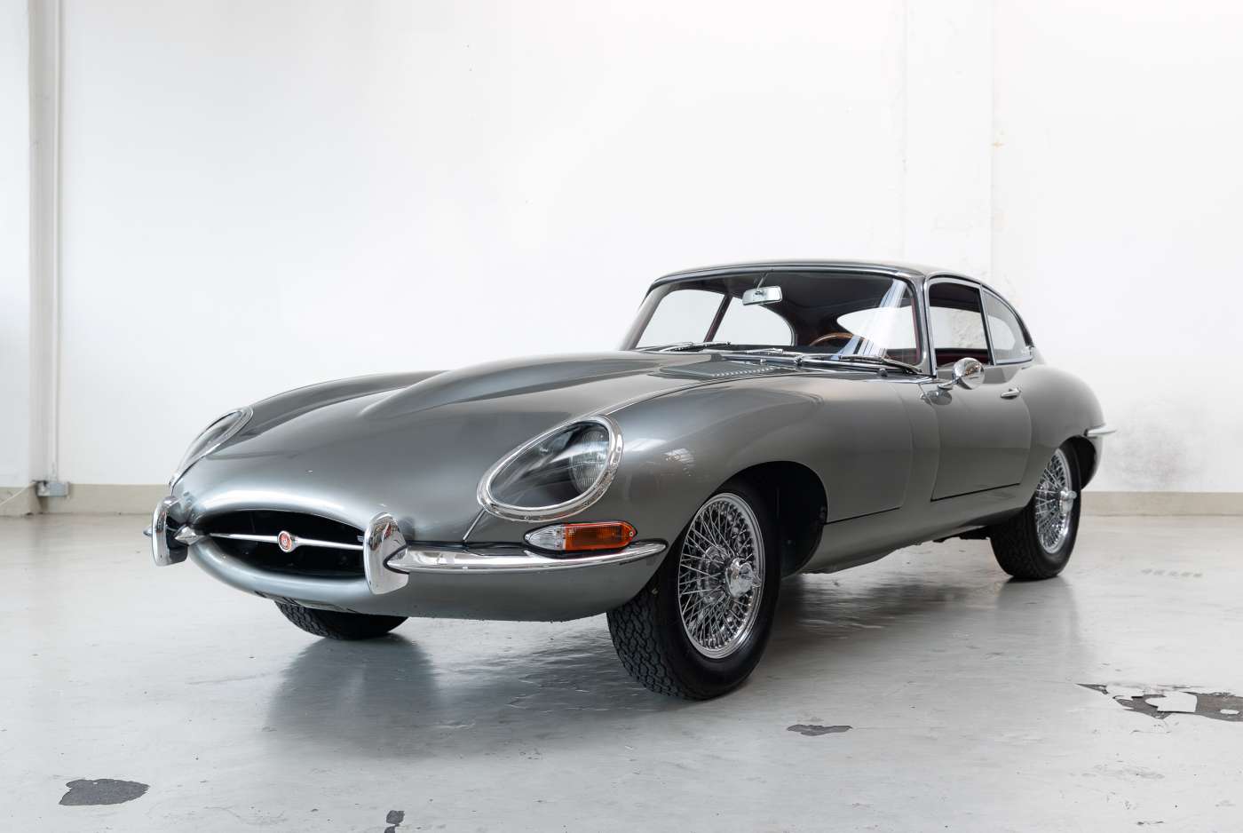 Jaguar Type E