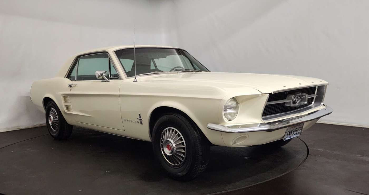 Ford Mustang