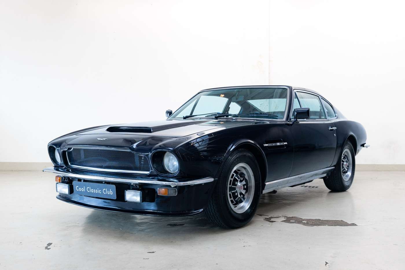 Aston Martin DB