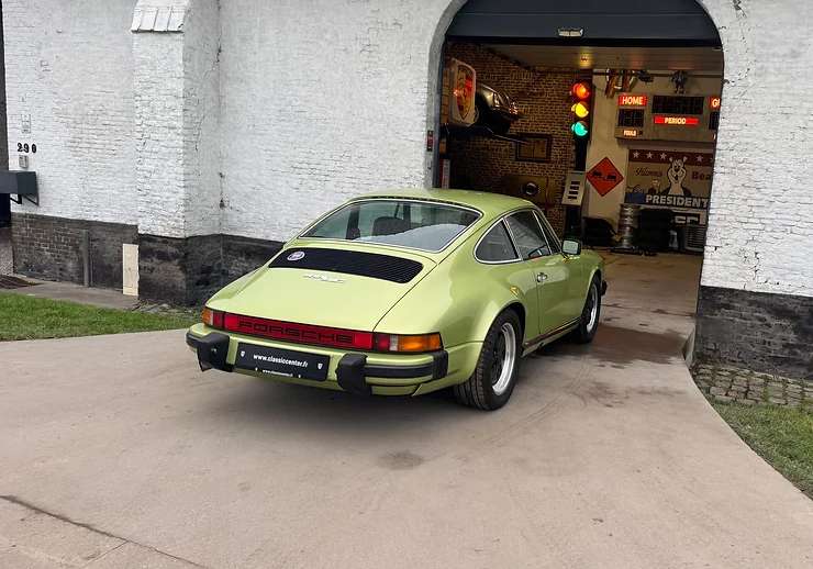 Porsche 911