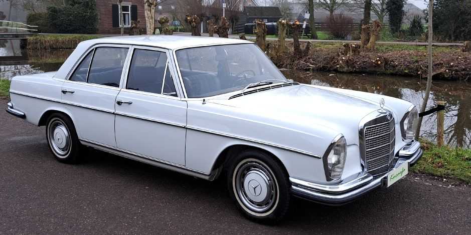 Mercedes-Benz SE