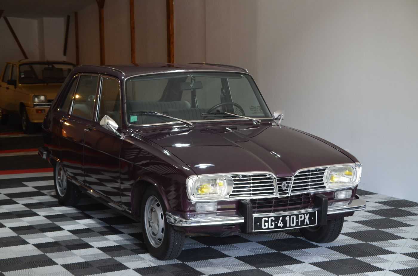 Renault 16