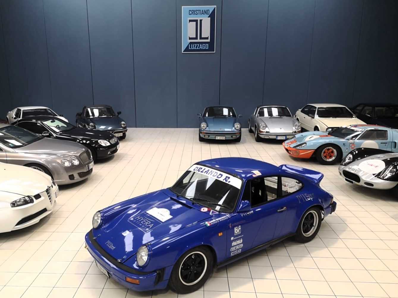 Porsche 911