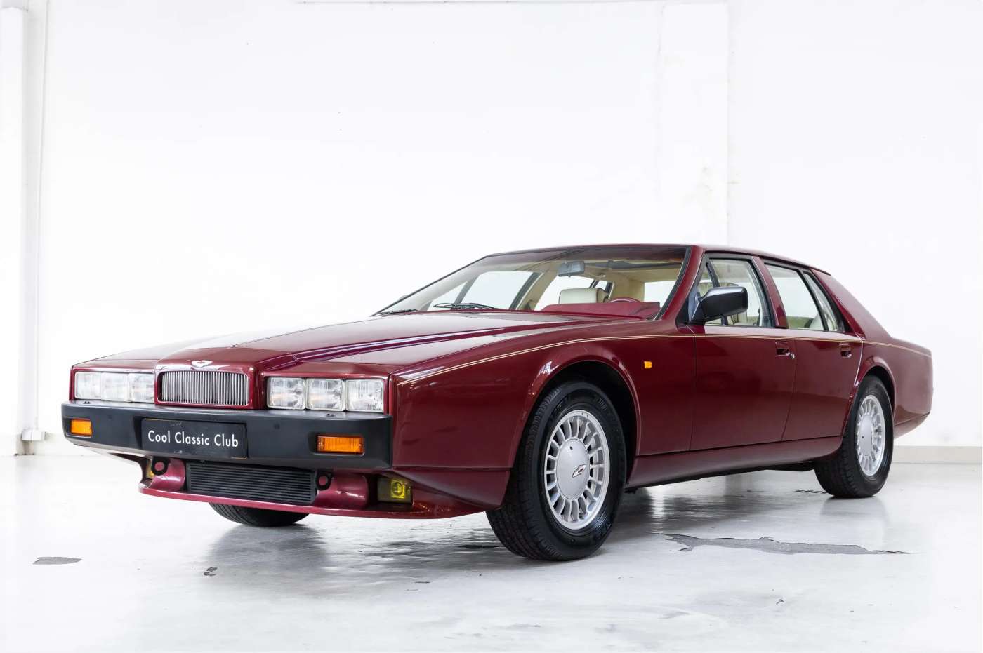 Aston Martin Lagonda