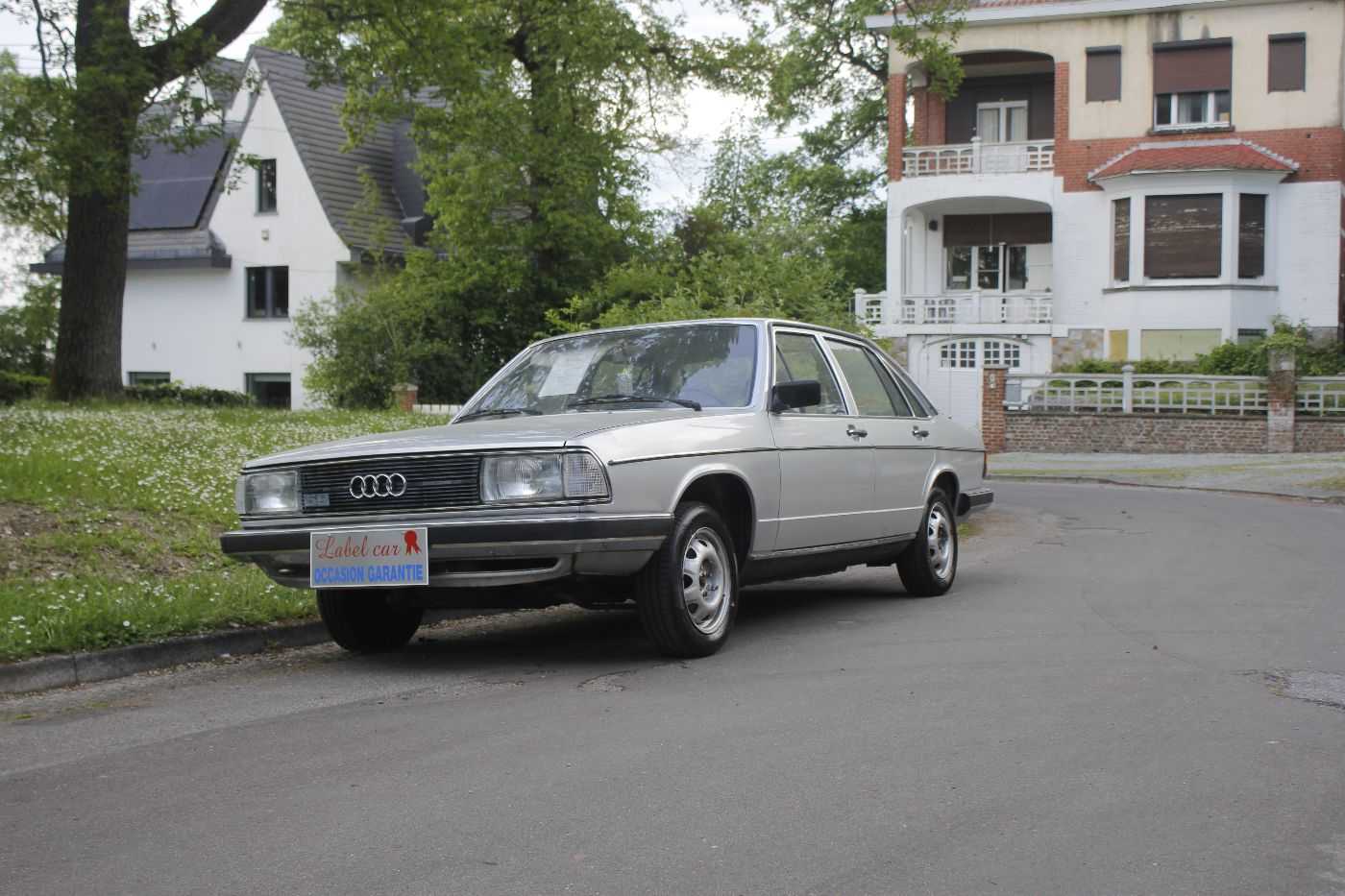 Audi 100