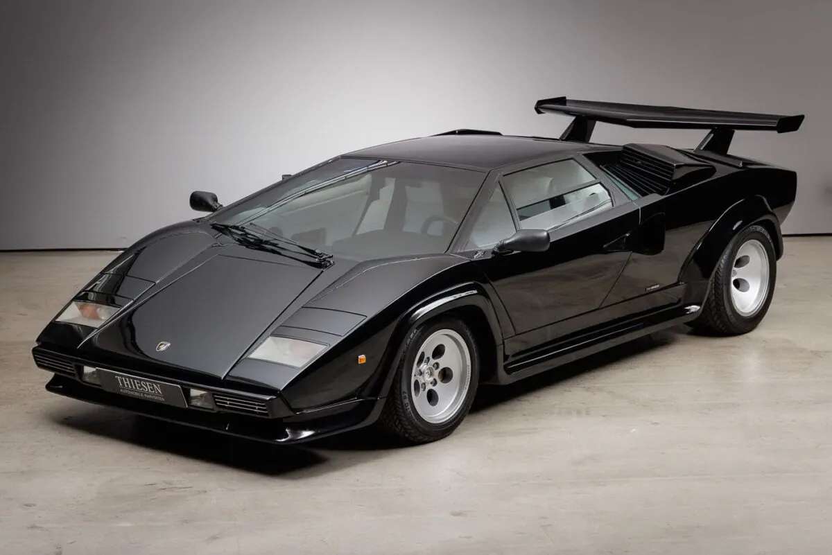 Lamborghini Countach