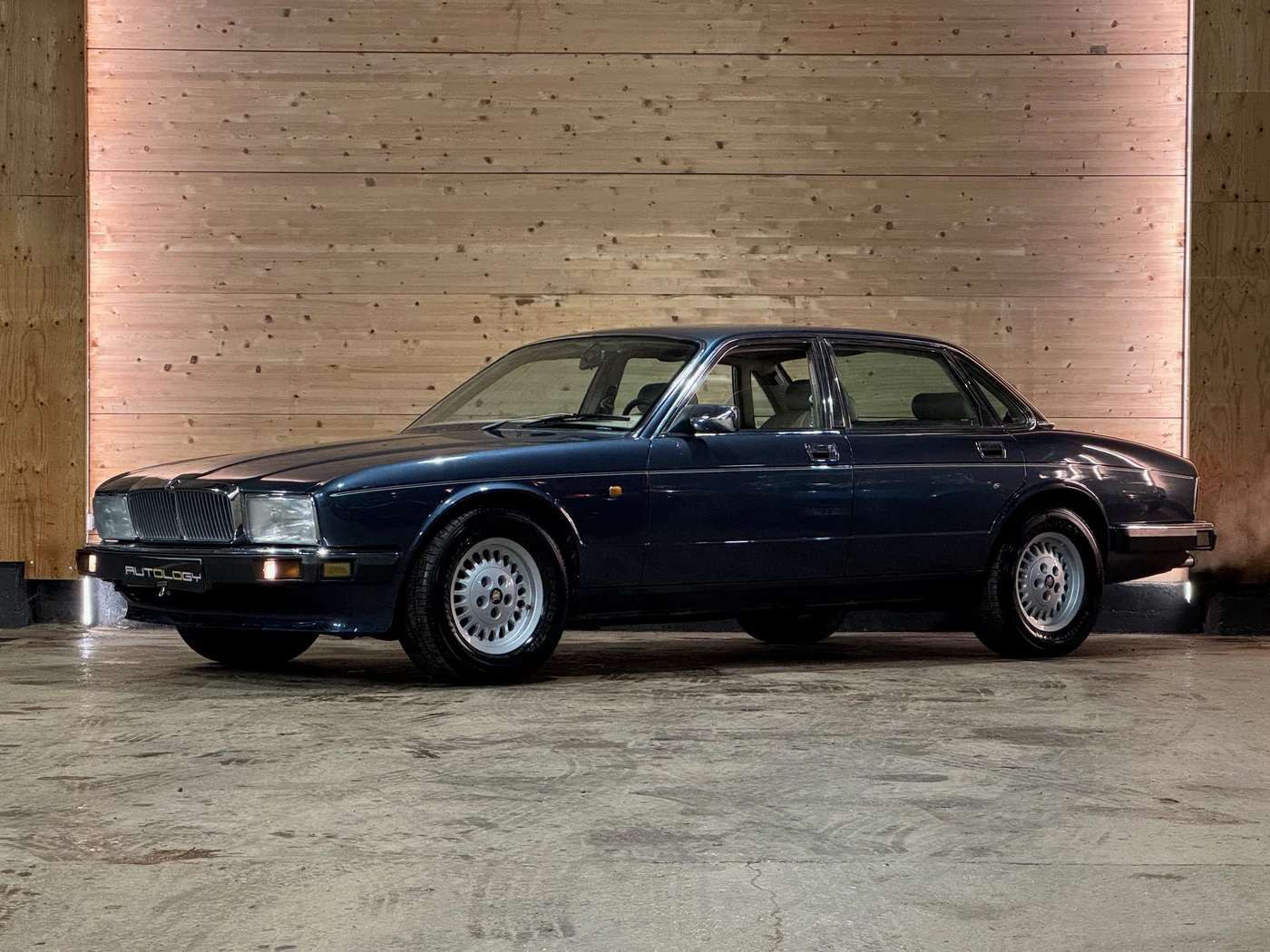 Jaguar Série - XJ