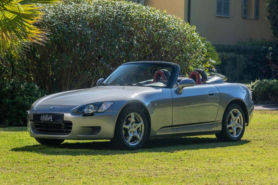 Honda S 2000