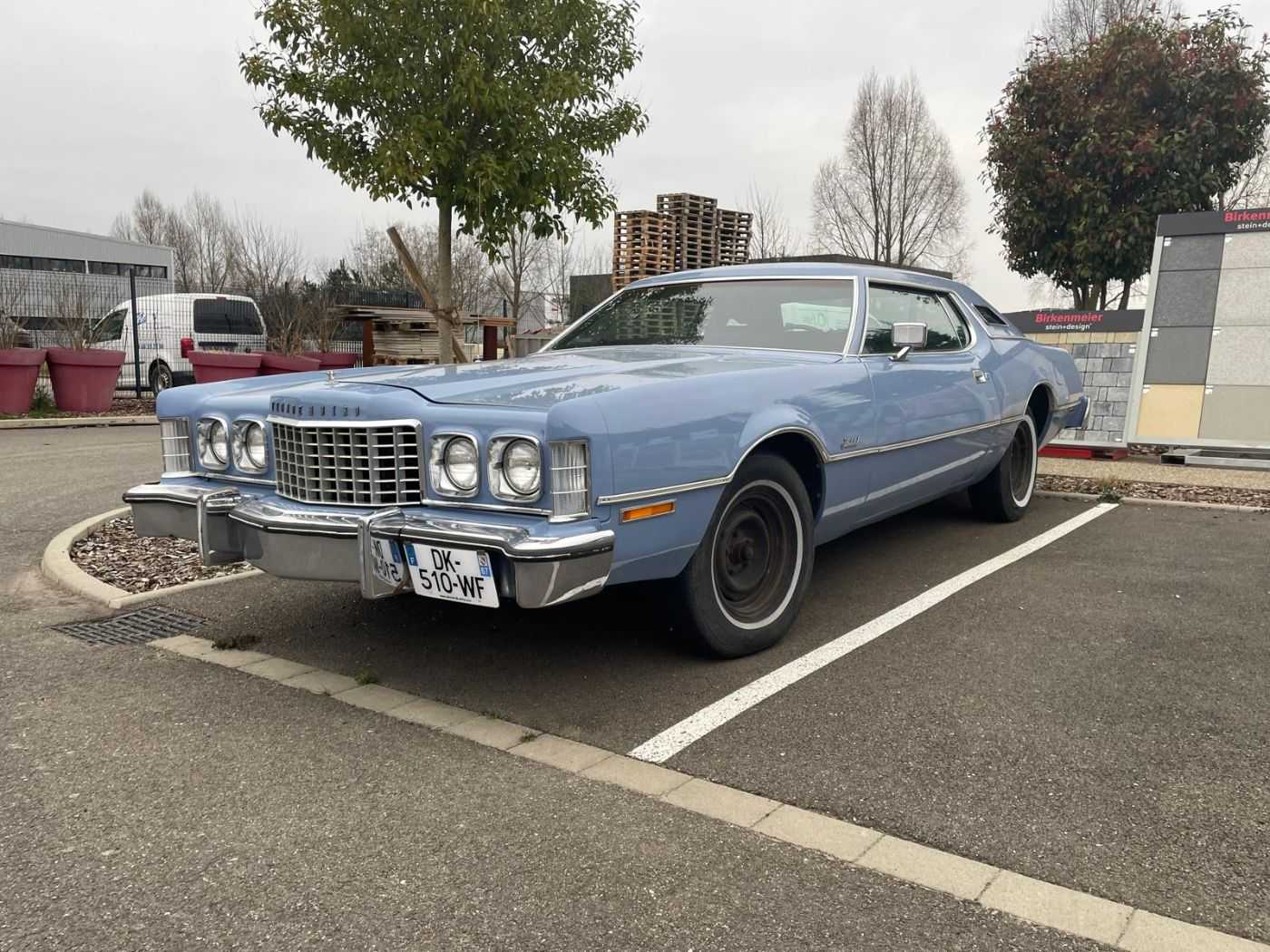 Ford Thunderbird