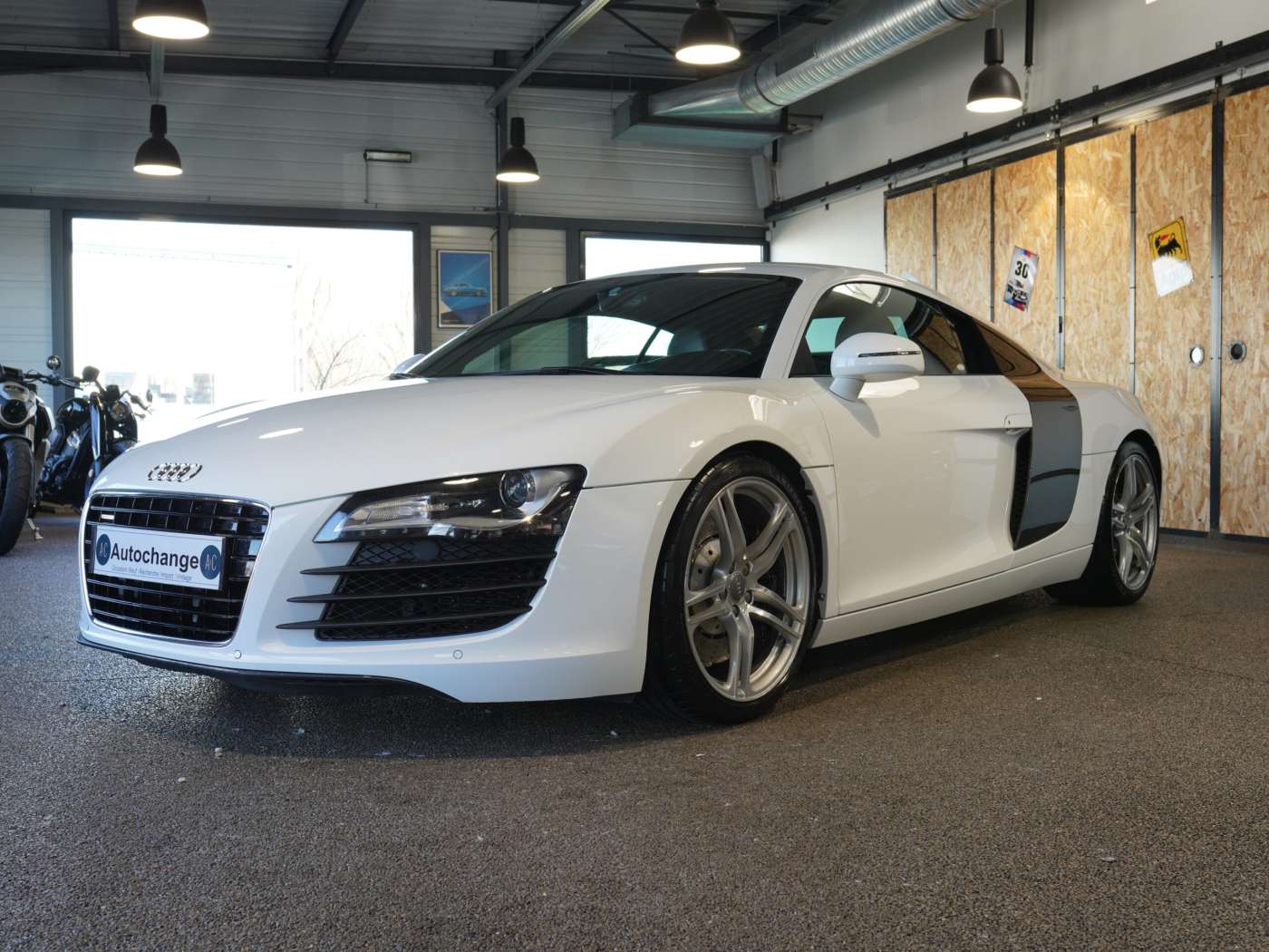 Audi R8