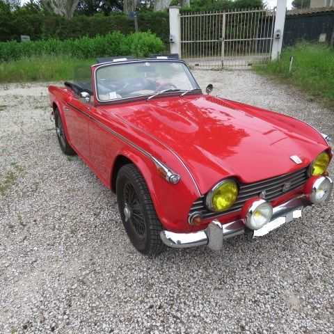 Triumph TR5