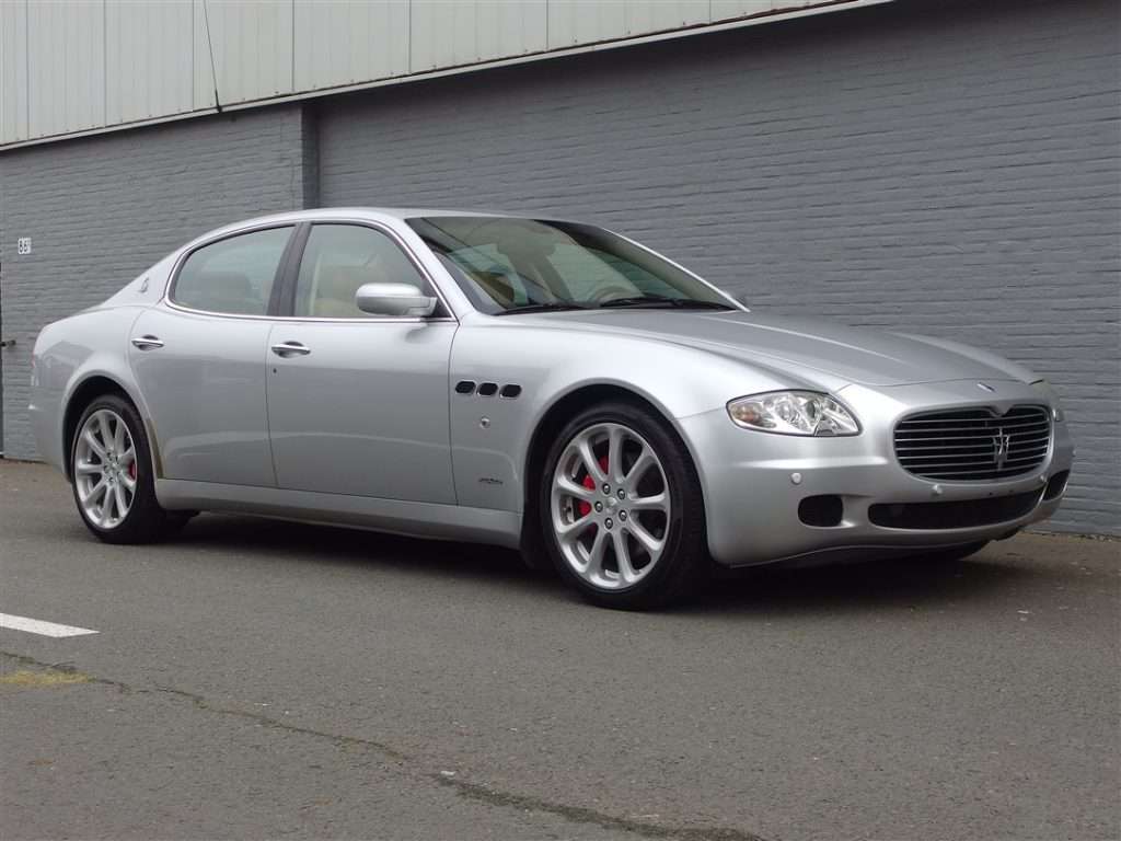 Maserati Quattroporte