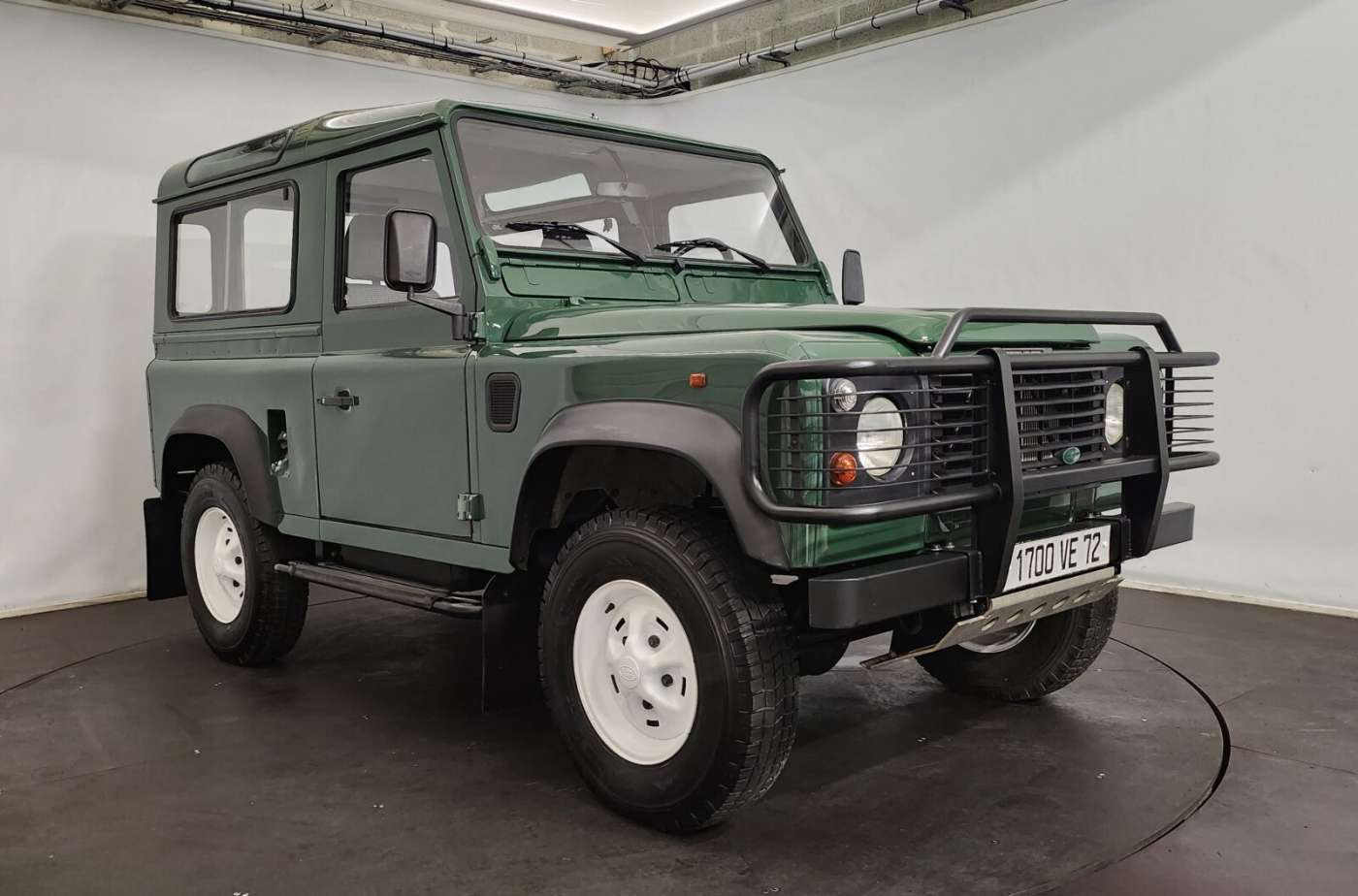 LandRover Defender