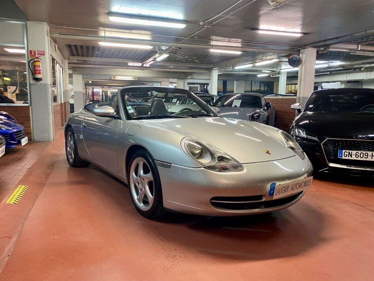 Porsche 996