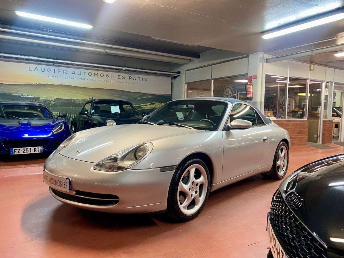 Porsche 996