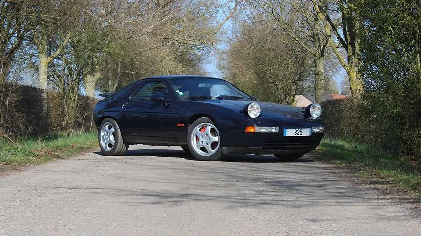 Porsche 928