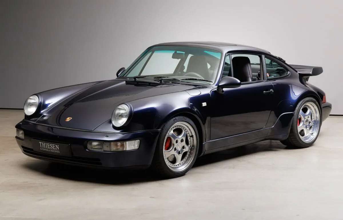 Porsche 964