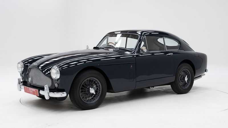 Aston Martin DB