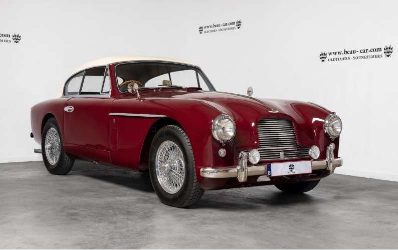Aston Martin DB