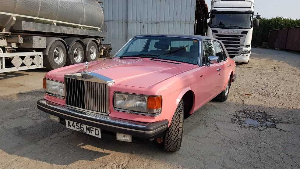 Rolls-Royce Silver Spirit