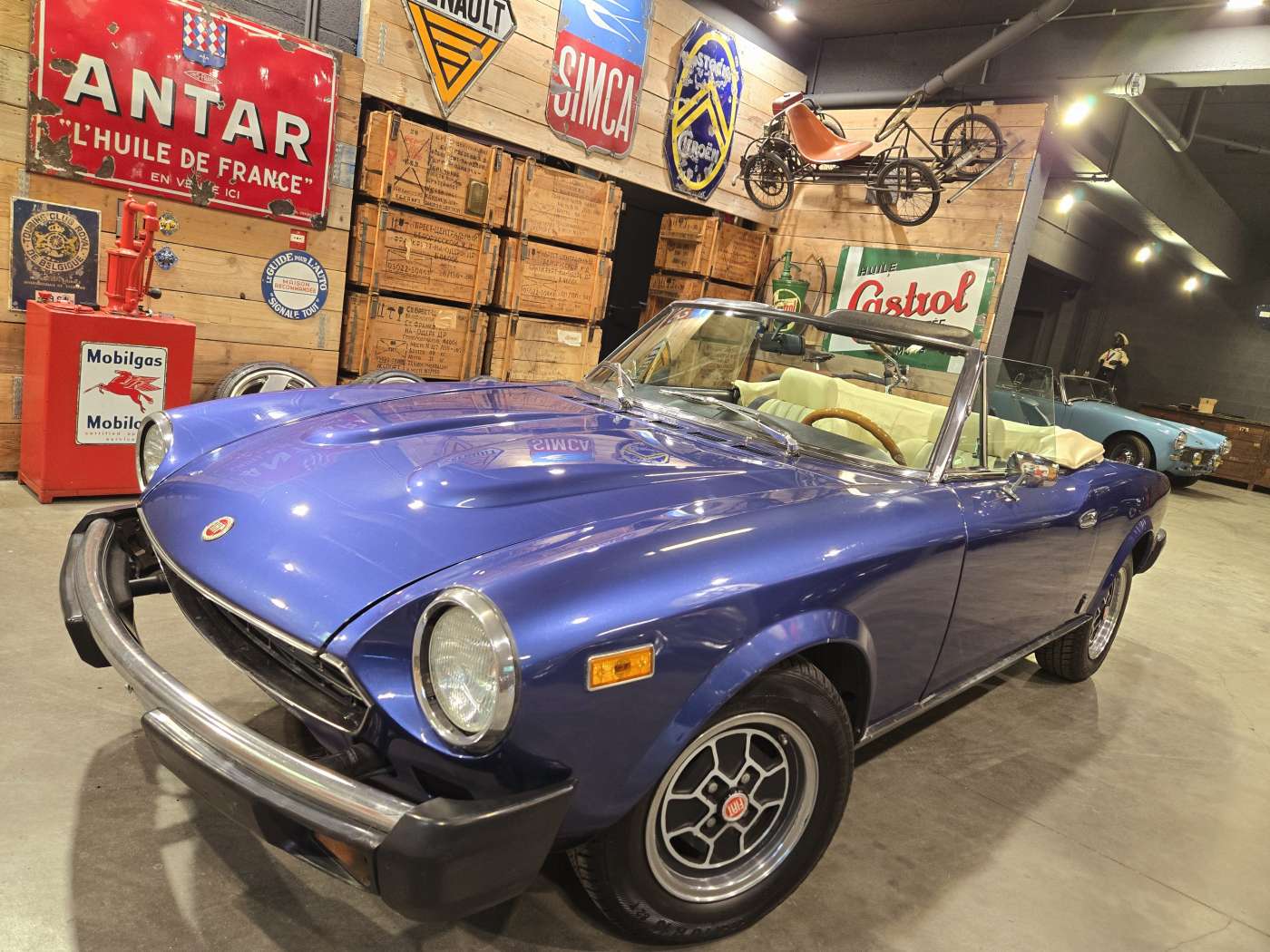 Fiat 124 Spider