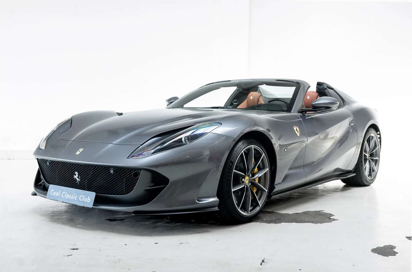 Ferrari 812