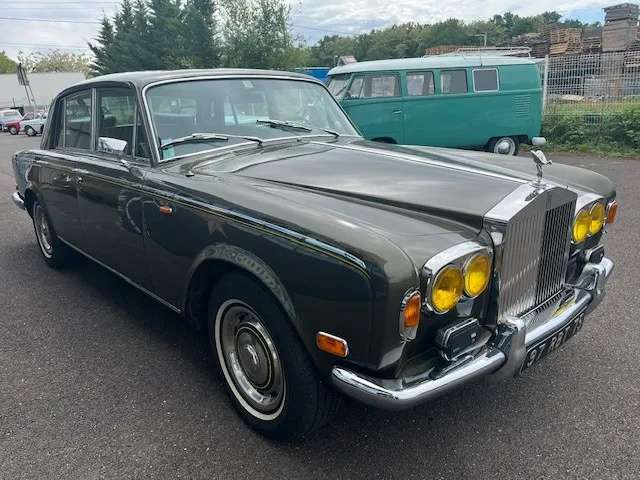 Rolls-Royce Silver Shadow