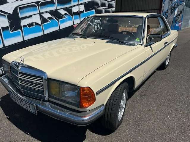 Mercedes-Benz CE
