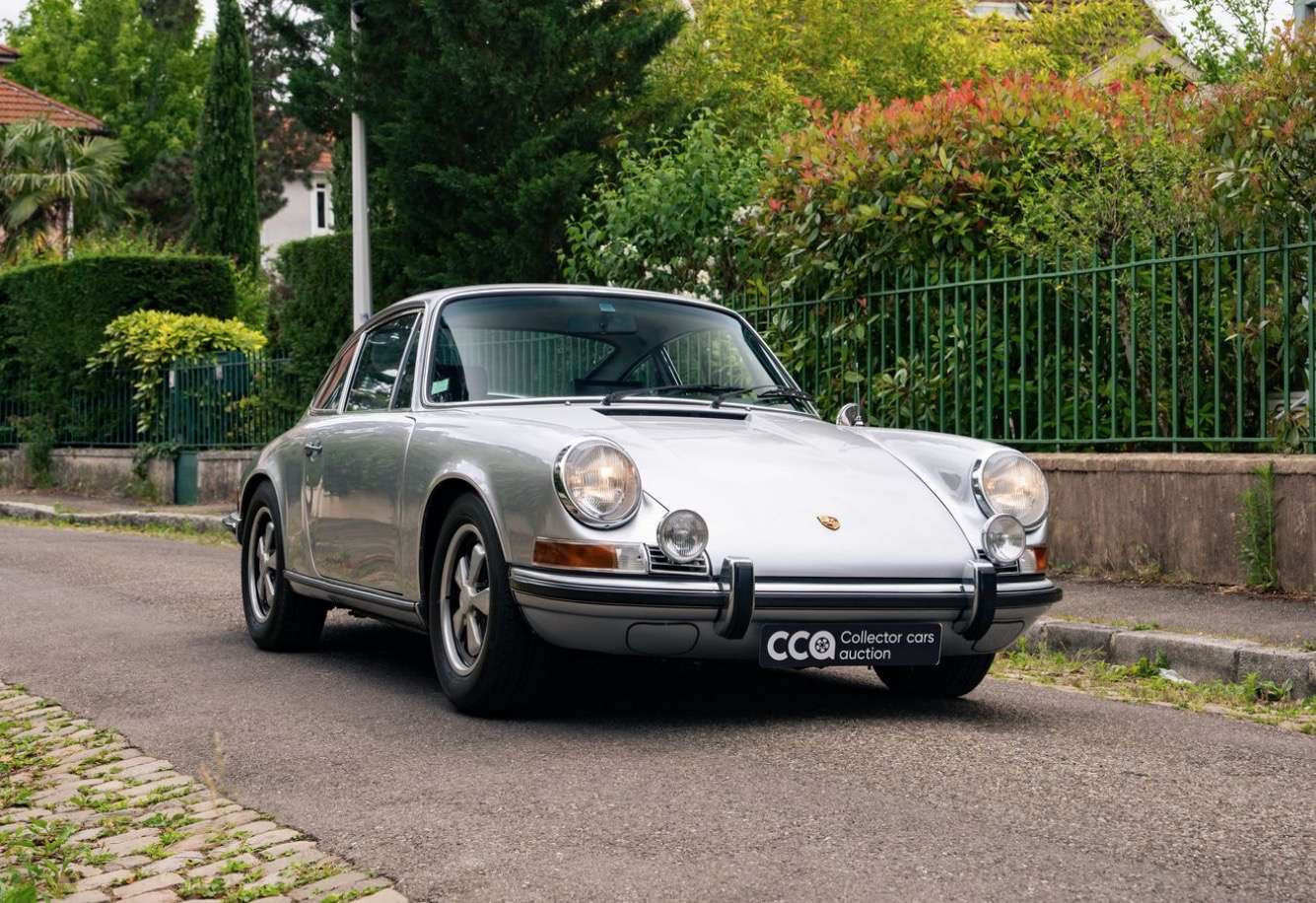 Porsche 911