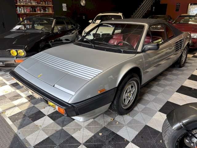 Ferrari Mondial