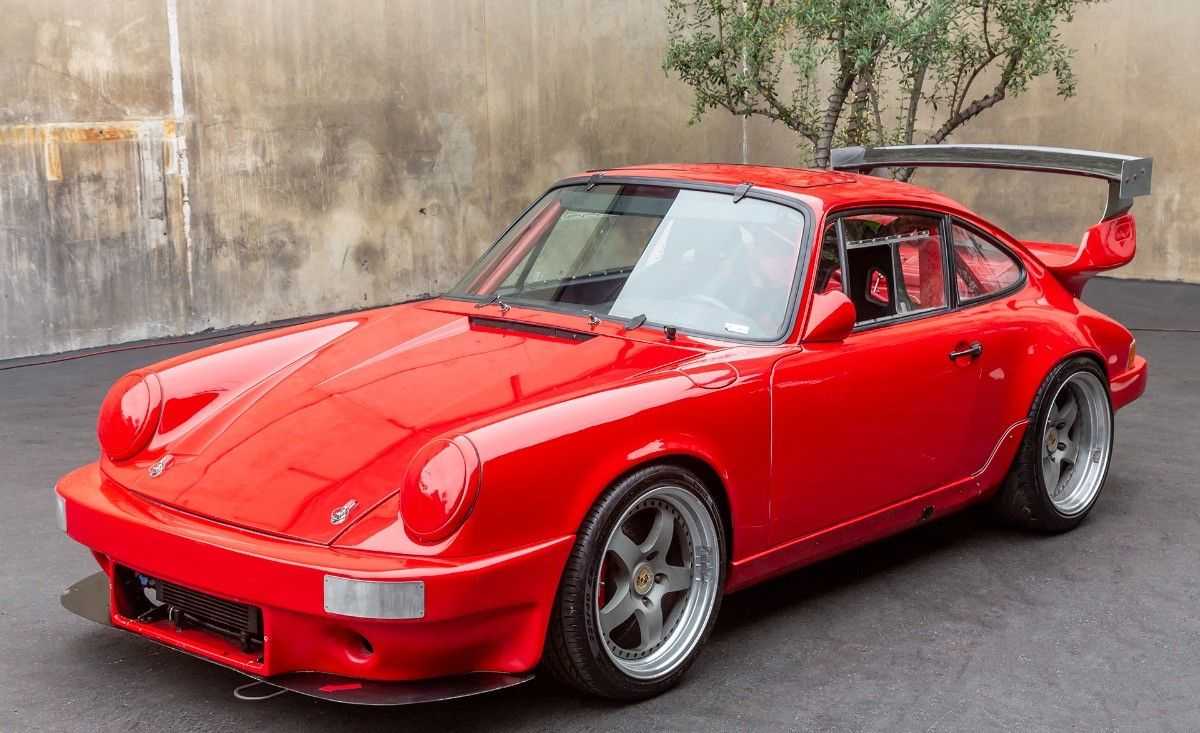 Porsche 911