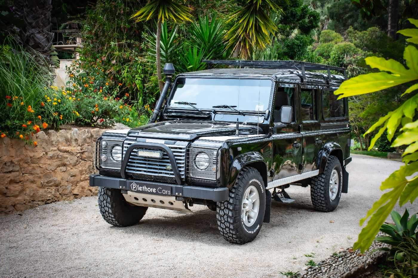 LandRover Defender