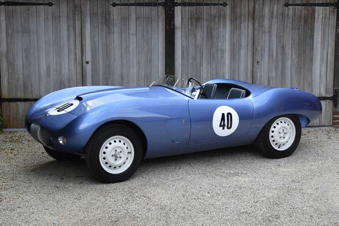 Arnolt Bristol Bolide