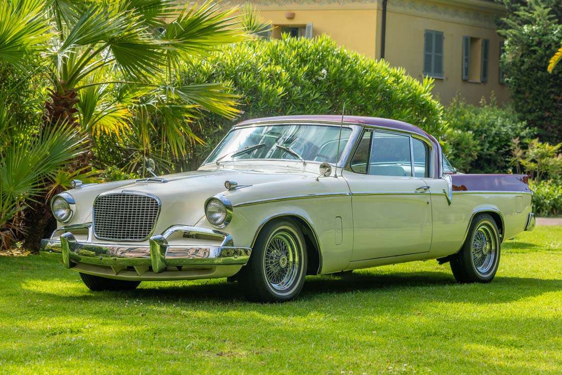 Studebaker Golden Hawk