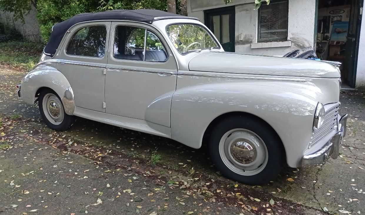 Peugeot 203