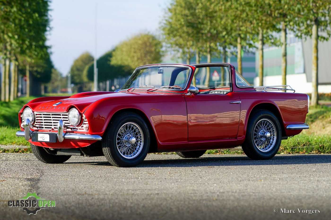 Triumph TR4