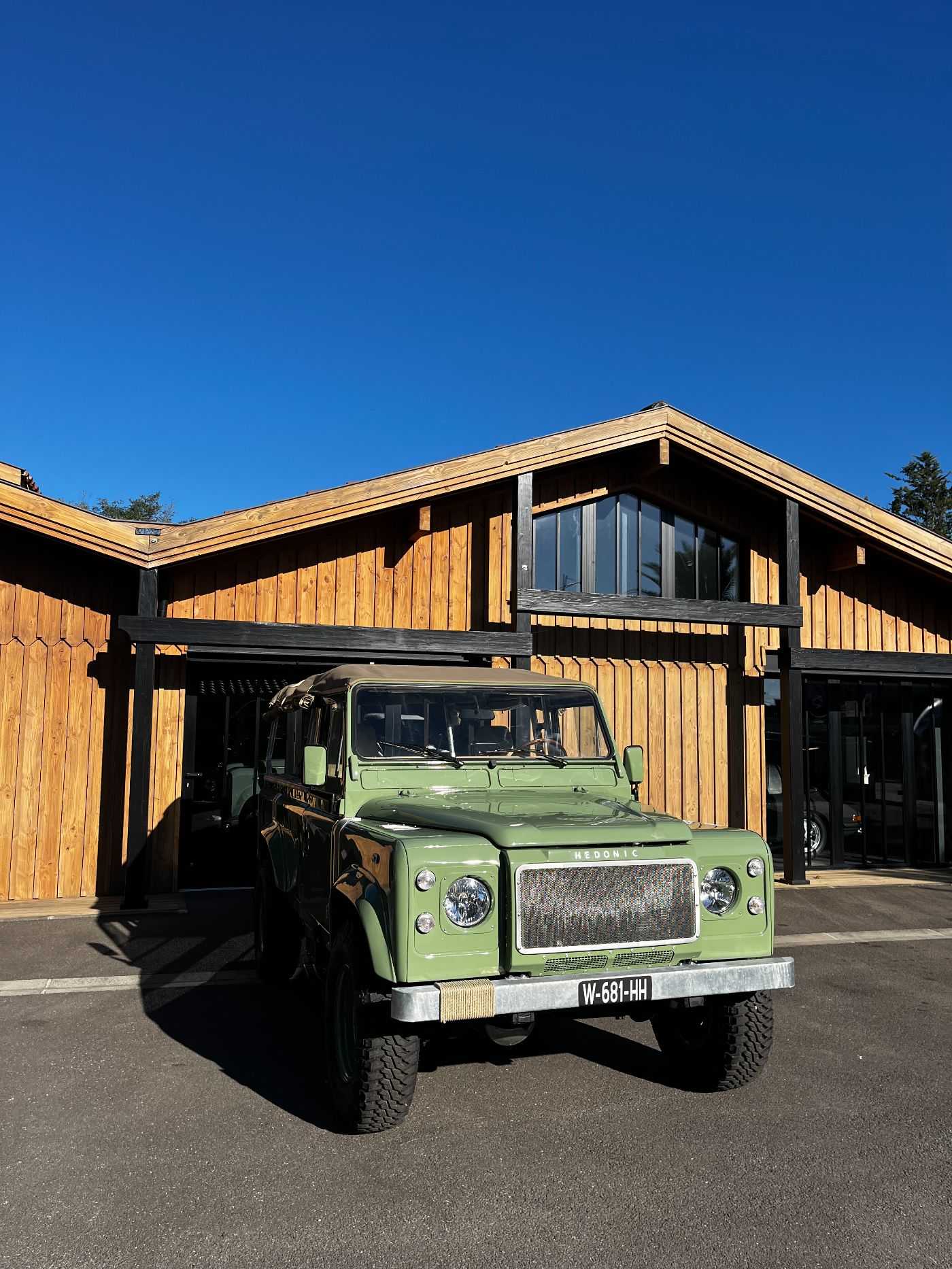 LandRover Defender