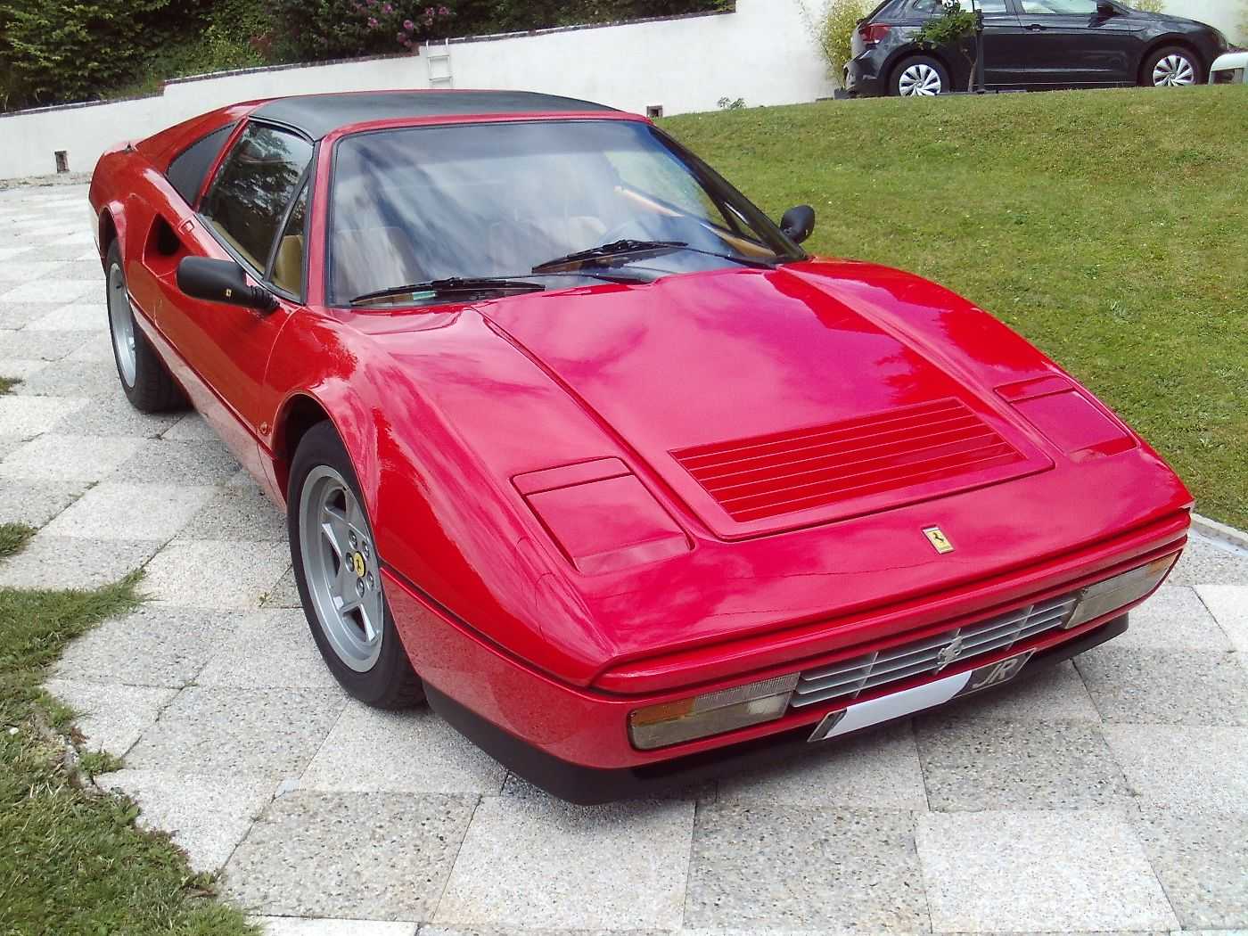 Ferrari 328