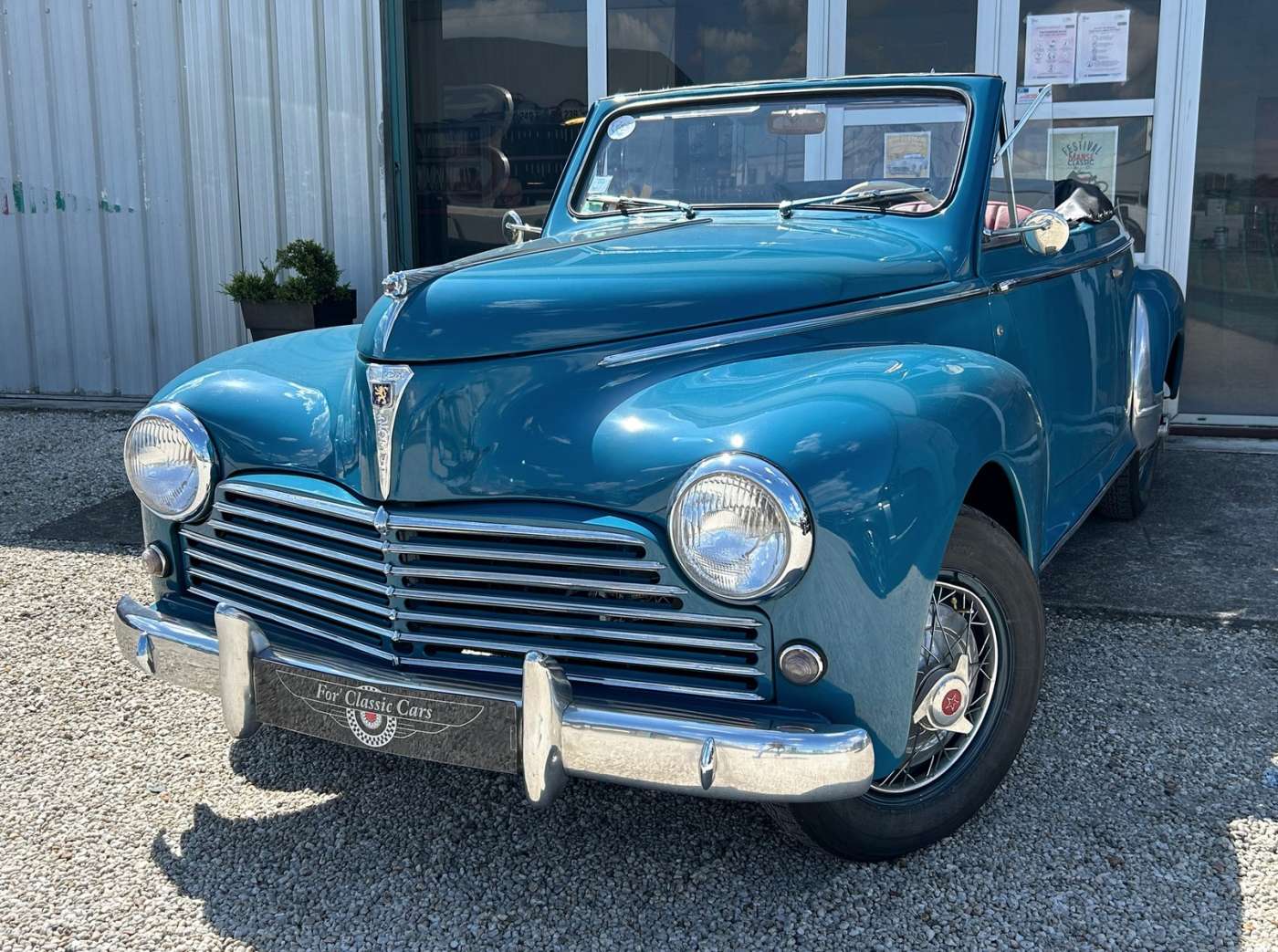Peugeot 203