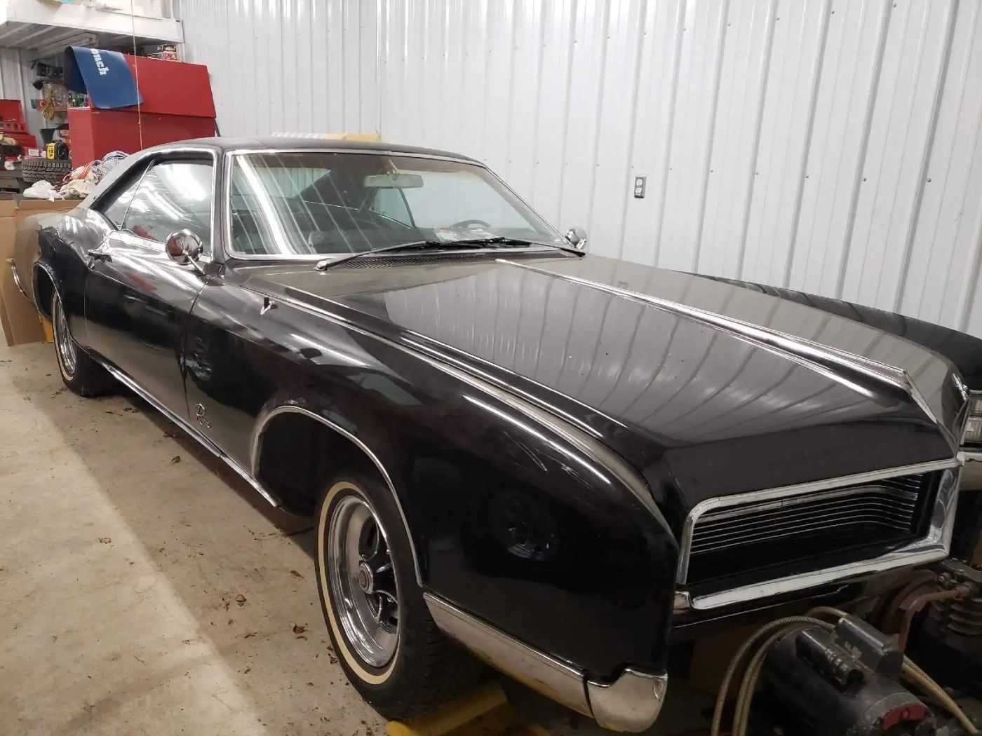 Buick Riviera
