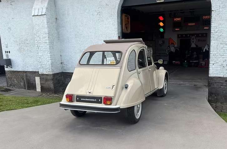 Citroen 2 CV
